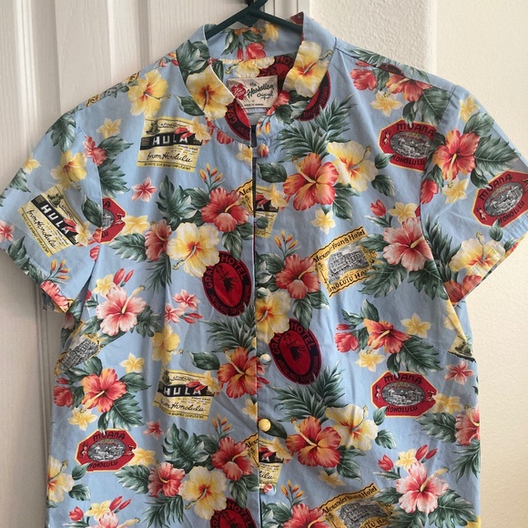 Hilo Hattie Tops - Vintage The Original Hawaiian Shirt by Hilo Hattie